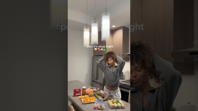 Warm Up This Winter with Pumpkin Beef Soup – My Go-To Recipe! 🧡🍲