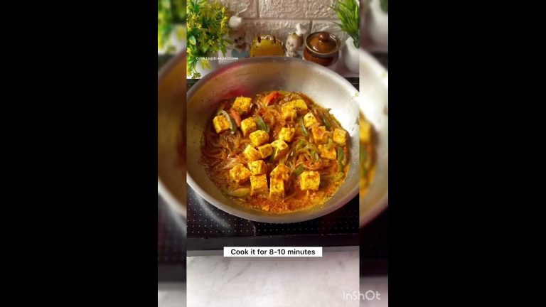 Paneer roll 🤤#shortvideo #food #recipe #youtubeshorts