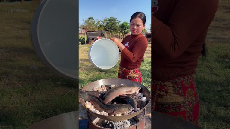 Crispy Fried Fish with Chili Garlic Sauce #shorts