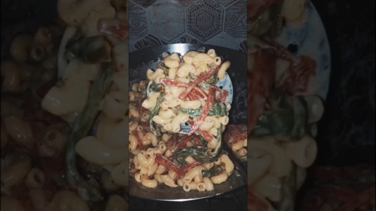 White sause macaroni ❣️#macroni #whitesausepasta #subscribe