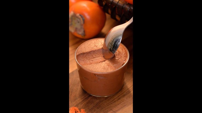 This 2-ingredient Chocolate Mousse