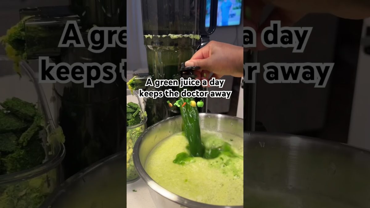it’s an everyday thing 😋 #health #juicing #juicingrecipes #greenjuice #dayinthelife #healing #love