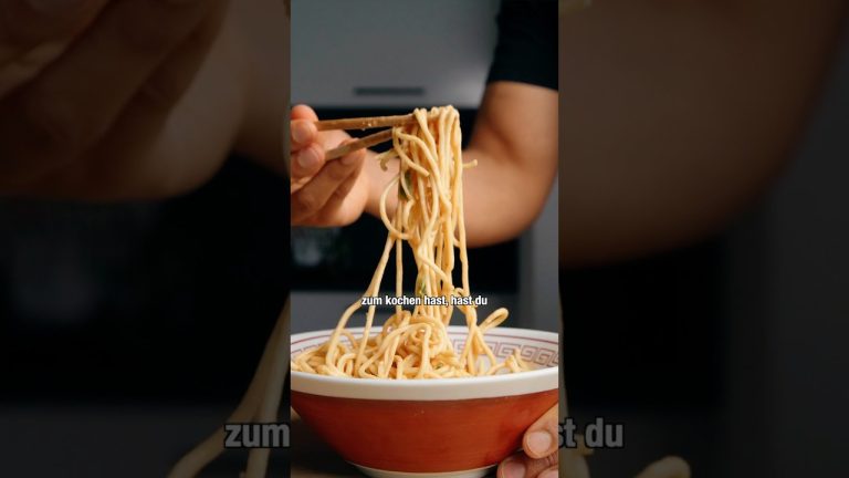 10 Minuten Erdnussnudeln