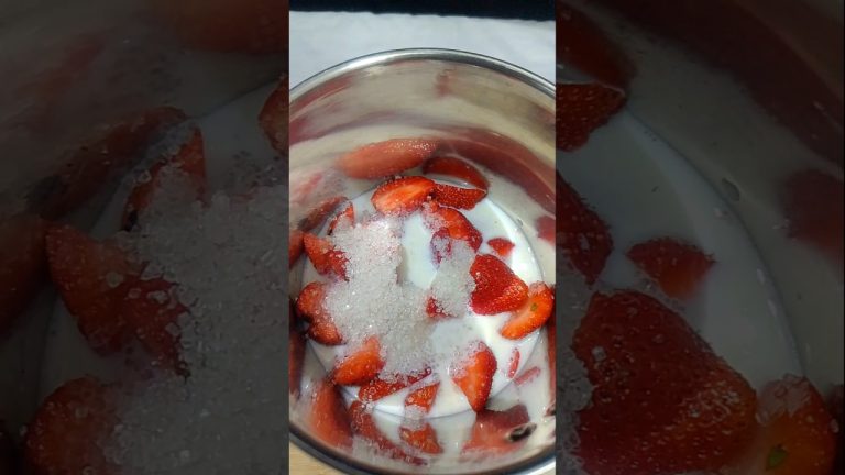 Strawberry milkshake ASMR cooking #shorts #ytshorts #asmr#cooking #indiaasmr