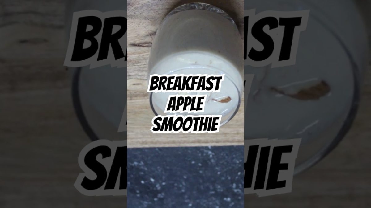 Quick & Delicious Apple Banana Smoothie Recipe! #breakfastsmoothie #ditefood