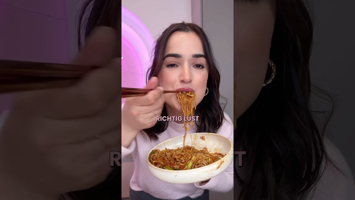 Unglaublich leckere GEBRATENE Nudeln wie vom Asiaten 😍 in nur 10 Minuten fertig