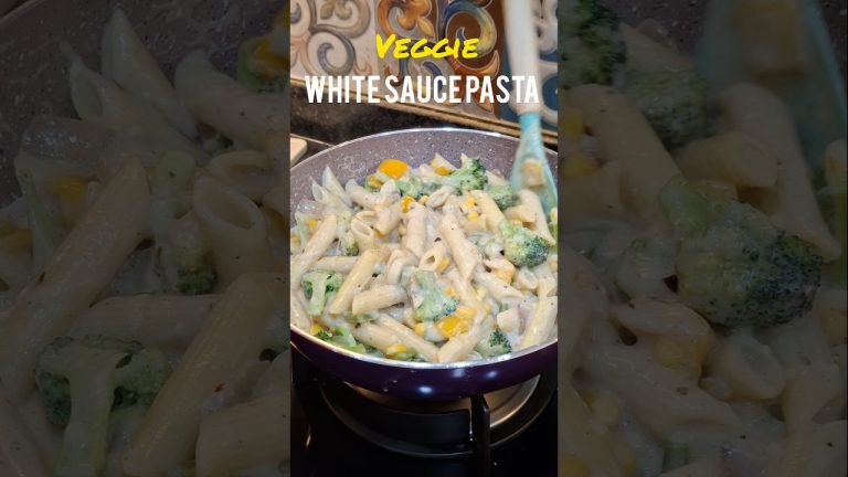 White Sauce Pasta #trendingshorts #pasta #pastarecipe #shortsfeed #shorts #youtubeshorts #viral