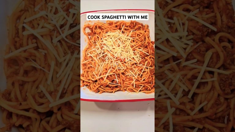 #cooking #pastarecipe #italiancooking #spaghetti #easymeals #easyrecipe