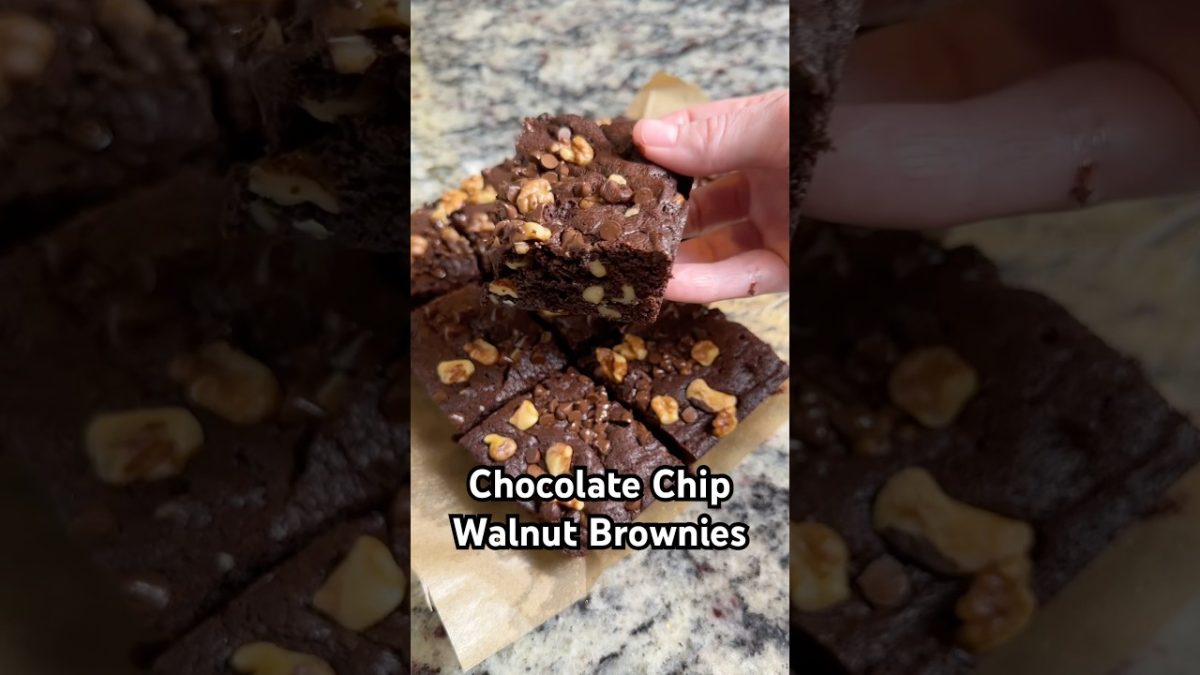Chocolate Chip Walnut Brownies 💙 #recipes #walnutbrownies #baking #desserts