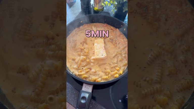 Keine Zeit? Mit diesem Pasta-Rezept kein Problem 😋 Schnelles Mittagessen #fetapasta