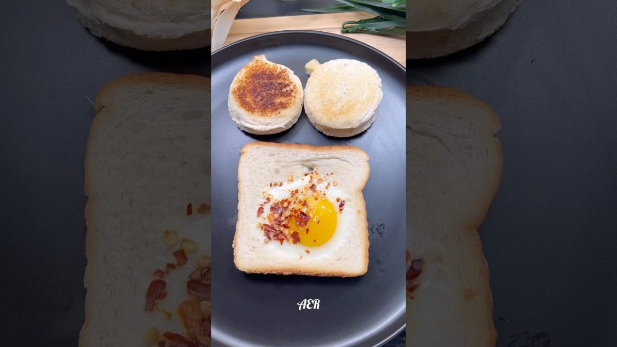 “GAME-CHANGER! 🍳🍞️ The Ultimate Breakfast Hack : Bread, Egg, and Nutella! 🤯”#shorts #shortsfeed