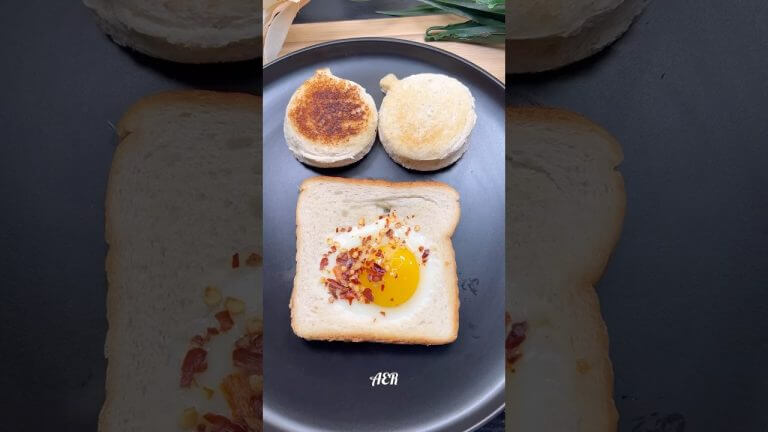 “GAME-CHANGER! 🍳🍞️ The Ultimate Breakfast Hack : Bread, Egg, and Nutella! 🤯”#shorts #shortsfeed