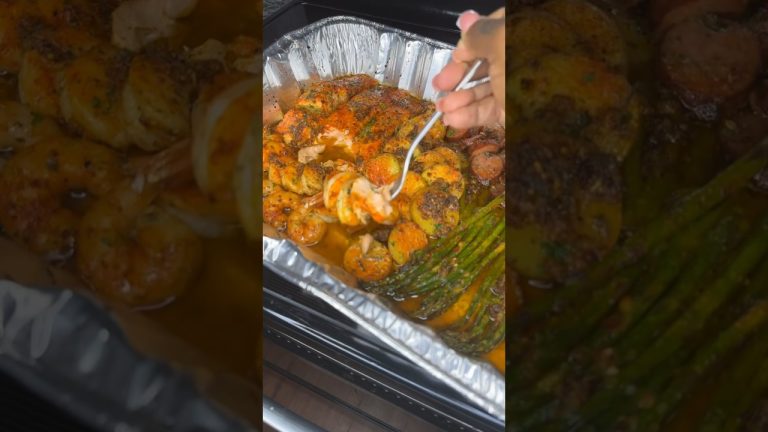 Lazy Seafood Pan #seafood #explore #onepotmeal #salmon #howto #salmon #lazyrecipes #fyp