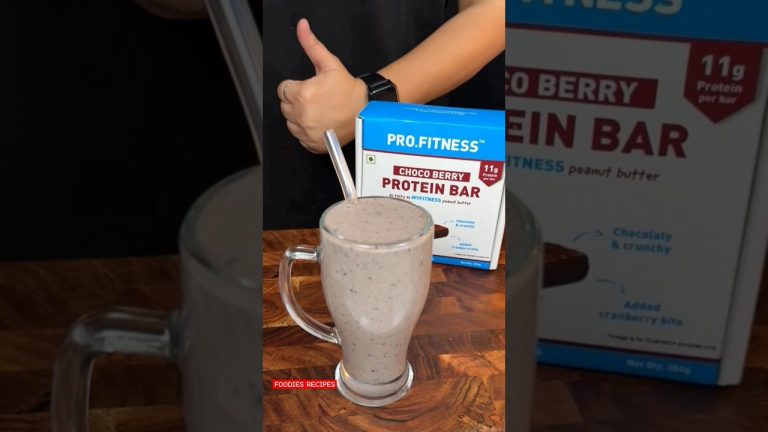 #proteinshake #chocolate #recipe #protein #food #cooking #asmr #indianasmrworld #trending #shorts
