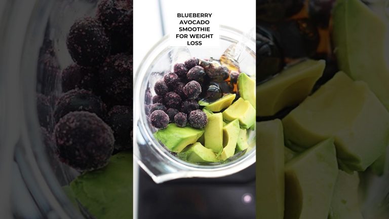 Blueberry + Avocado Fat Burning Smoothie Recipe! #short