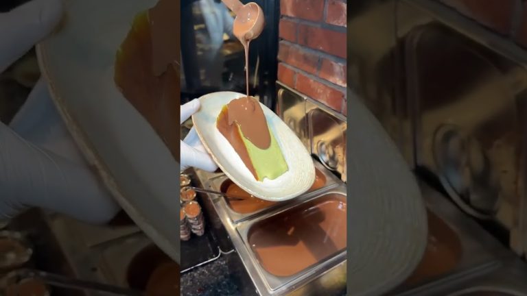 İzmir'de Mega Fırın 'dan SAN SEBASTİAN ÇİKOLATA 💯👌 #reklam