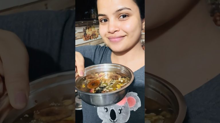 Healthy Smoothie 🫠😍❤️ #shortsvideo #minivlog #divyavlogs #food #foodlover #explore #smoothie #yt