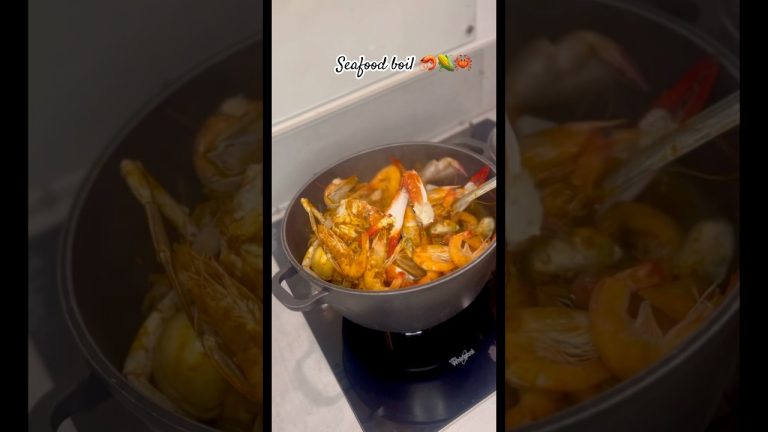 #seafood #seafoodboil #seafoodrecipes #recipes #foodvlog