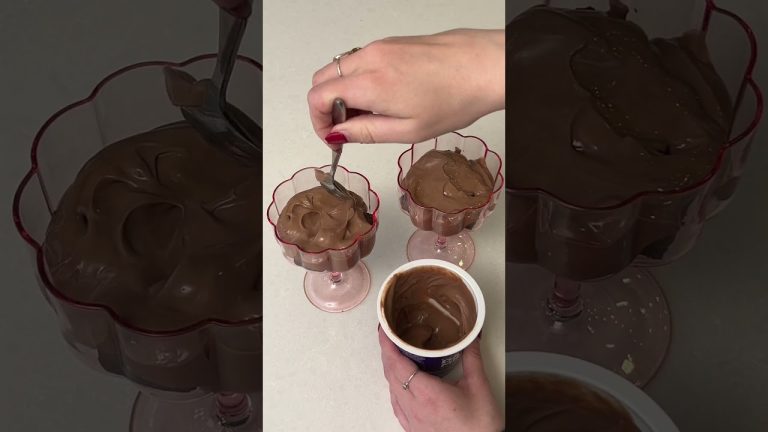 Valentine's Date Night Dessert 🍓🍨 #dessert #valentinesday #dessertrecipes