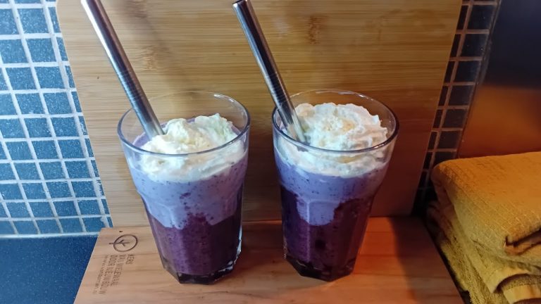 Healthier choice Grimace Shake inspired purple smoothie recipe | No added sugar