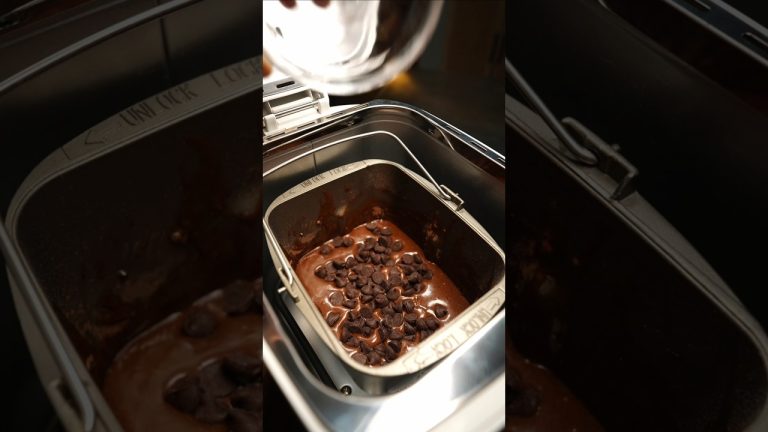 Chocolate cake inside a bread machine?!?! #bread #cake