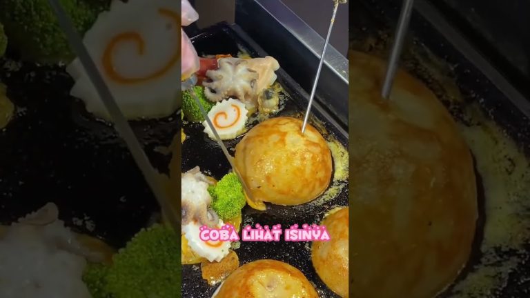 Takoyaki seafood #cooking #food #takoyaki #seafood #streetfood #viralshorts #video