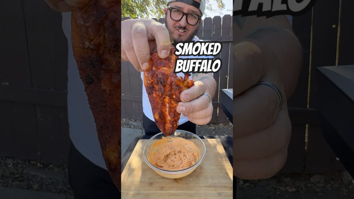 Smoked Buffalo Chicken Dip #chicken #bbq #food