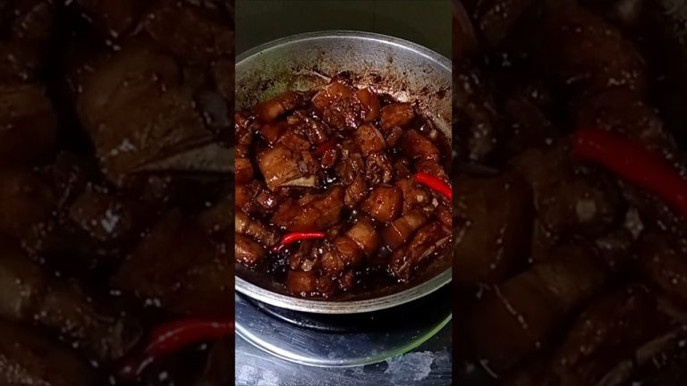 SIMPLE AND EASY PORK ADOBO RECIPE | ADOBONG BABOY #adobo