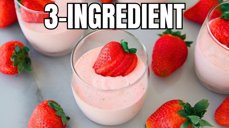 Easy Strawberry Mousse Recipe (3-Ingredient)