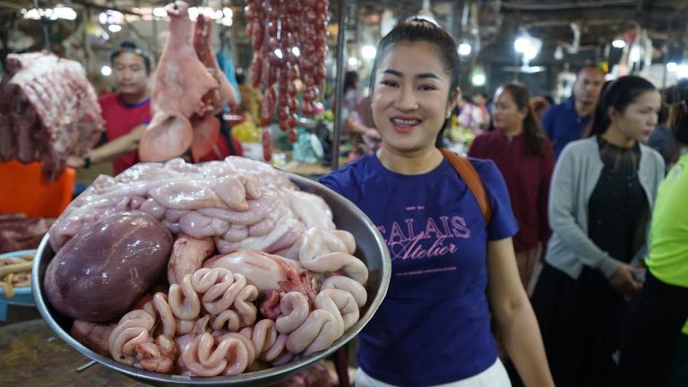 Market show: The most delicious pork organs cooking – Yummy pork intestine cooking