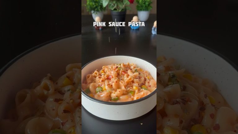 Recipe of pink sauce pasta #shorts #pasta #macroni #snacks