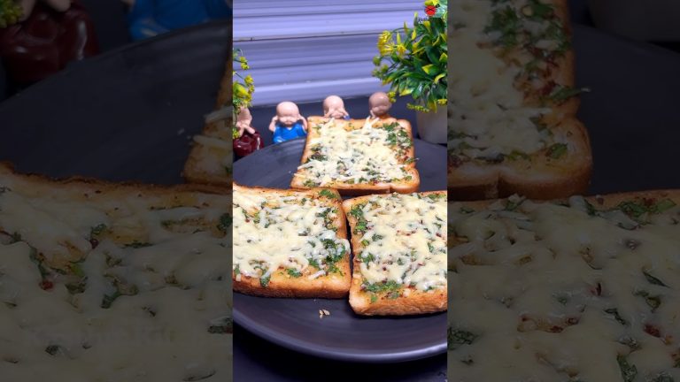 💥 Garlic Bread recipe in tamil 🍞| Simple Garlic bread recipe @kasthukitchen2001 #shorts