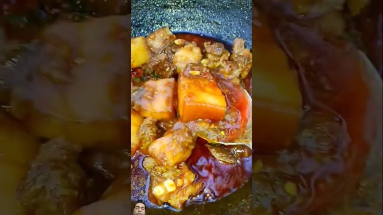 Taste and Delicious pork 😋 #delicious #porkcurry #pork