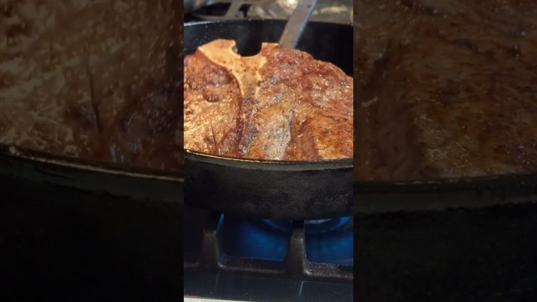 Cooking Porterhouse Steaks 🥩 on a Preheated Lodge Cast Iron Skillet, February 14, 2025 #shortsvideo