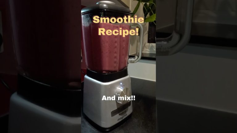 Smoothie Recipe !! 🫐🍓🍌 #fyp #healthy #smoothie #smoothierecipes #recipe #smoothies