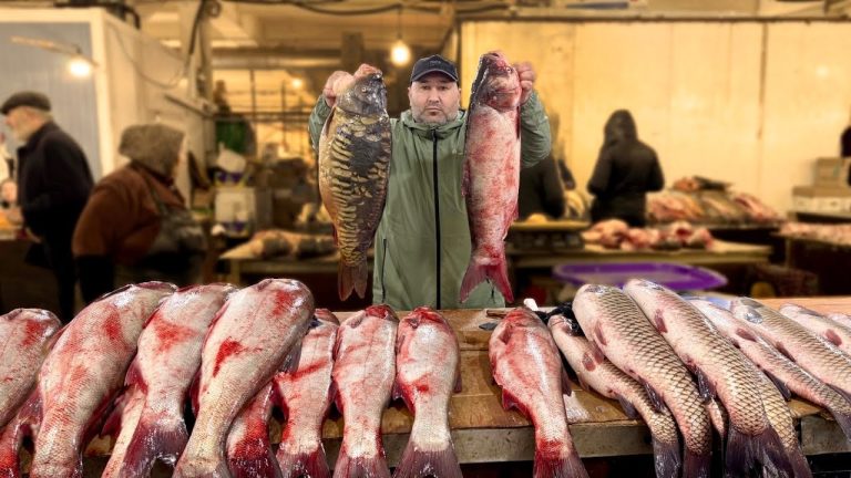 Fish Cutting at the Market! A Recipe Worth Praise!
