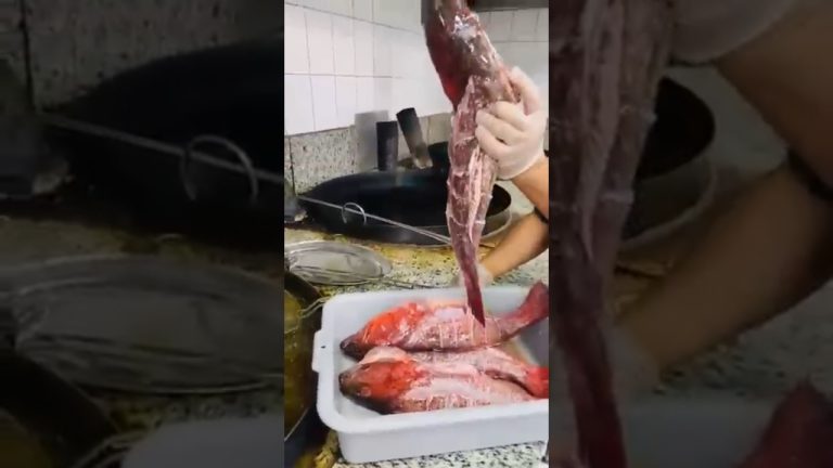 Friedfish najil #india #food #seafood #tkijeddah #seafoodrecipes #short #youtubeshorts