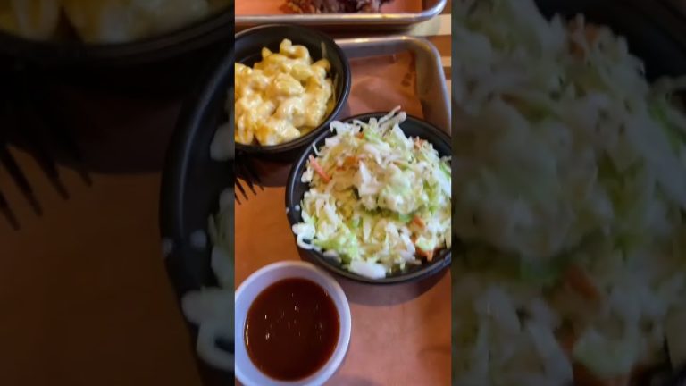 Best BBQ in town? Let’s see! #food #foodie #restaurant #eat #eating #bbq #review #shorts #watch