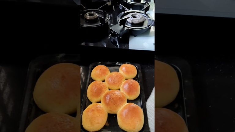 Healthy Pumpkin Bun Recipe #pumpkin #bunrecipe #bread #shorts #shortsfeed #trending #recipe