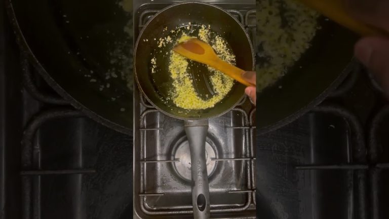 Fresh pasta with a spicy pasta sauce!!!! #pasta #food #cooking #sauce