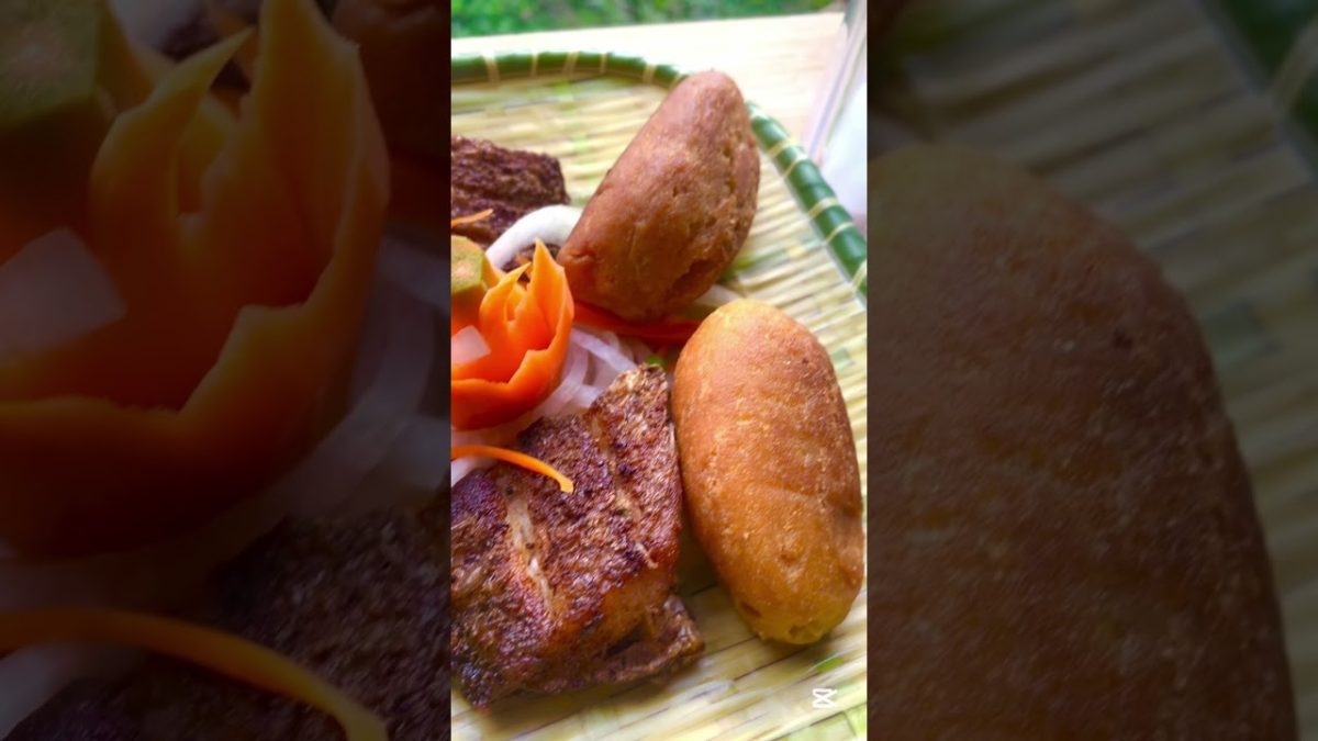 🏝️ Island vibes! 🐟Mangrove snapper fish & festival rolls #jamaicancuisine #recipe #food #foryou