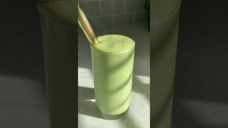 30g protein per serving. Healthy high protein smoothie! No protein powder.