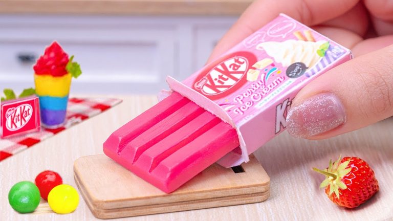 Amazing KitKat Cake Dessert | Best Of Mini Rainbow KitKat Chocolate Cake Recipe, 1000 Yummy Cake