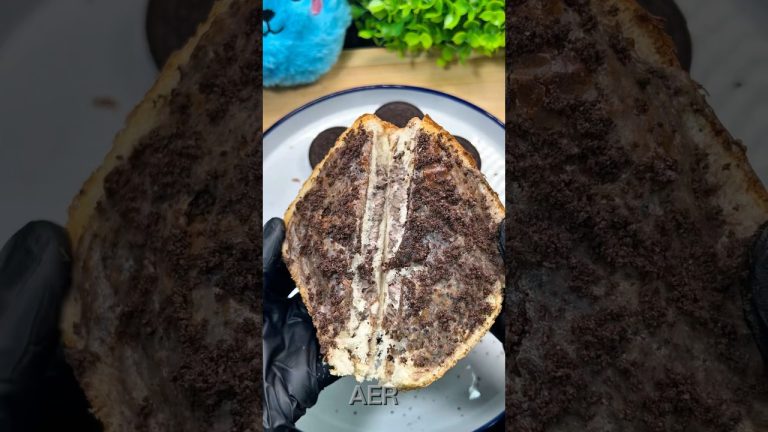 😍Dessert Hack:3 ingredients,5Mins 🔥Oreo Cream cheese toast pie !#shorts #shortsfeed #trending