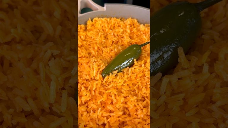 The Best Mexican or Spanish Red Rice Recipe Arroz Rojo #shorts