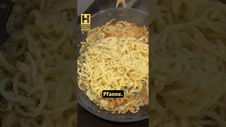 Selbstgemachte Käsespätzle mit Röstzwiebeln