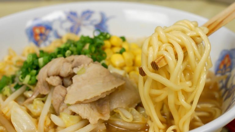 Pork Miso Ramen Recipe (Tips to Making Instant Noodles More Delicious) | Cooking with Dog