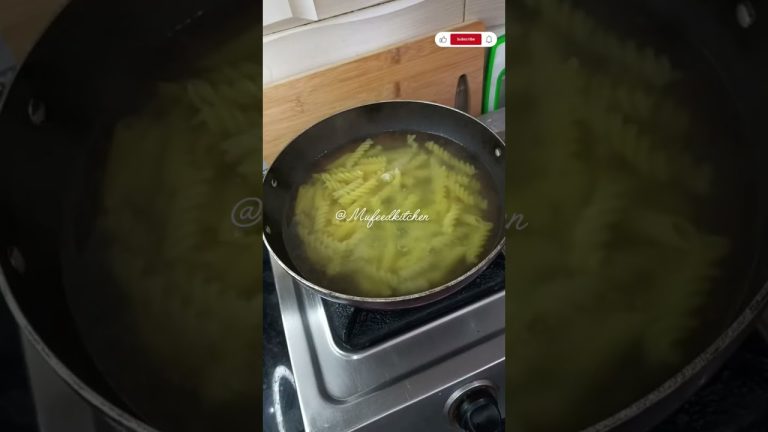 White souce pasta #whitesoucepasta #love #eidmubarak #mufeedkitchen