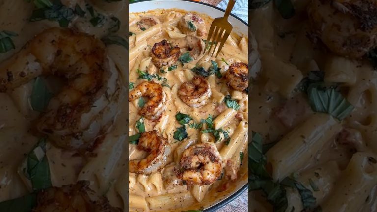 Marry Me Shrimp Pasta by GoldenGraceKitchen.com #easyrecipe #pasta #recipe