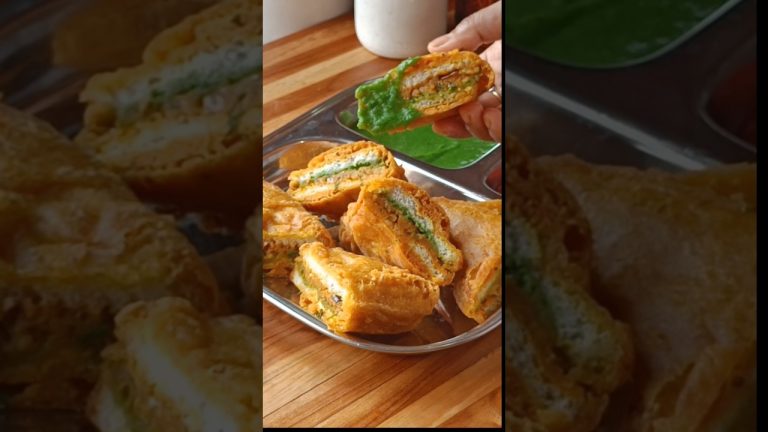 Bread Pakoda Recipe 😋🤤😍 Anyone Can Make this ❤ #shorts #recipe